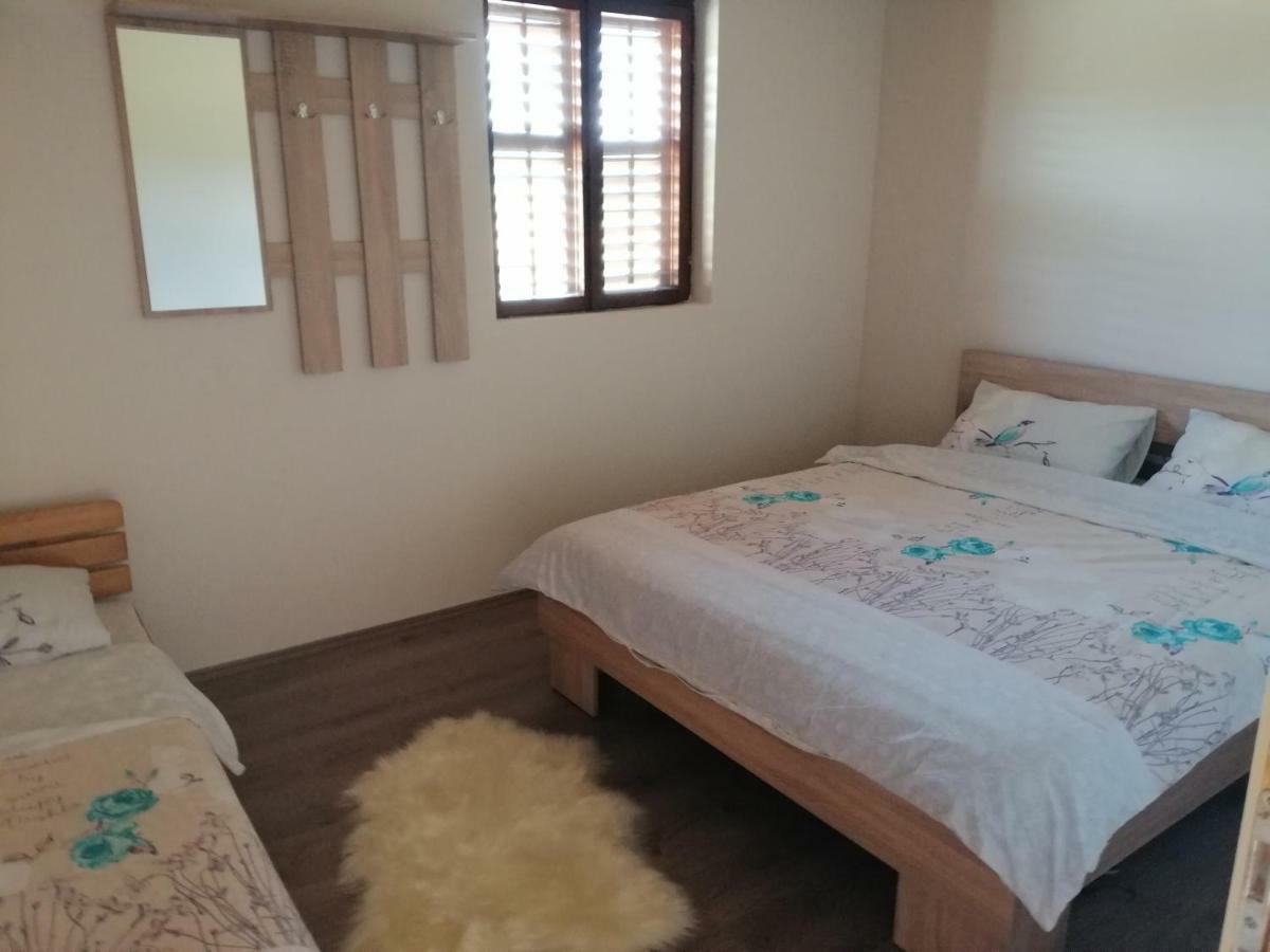 Motel Zaborje Plužine Kültér fotó